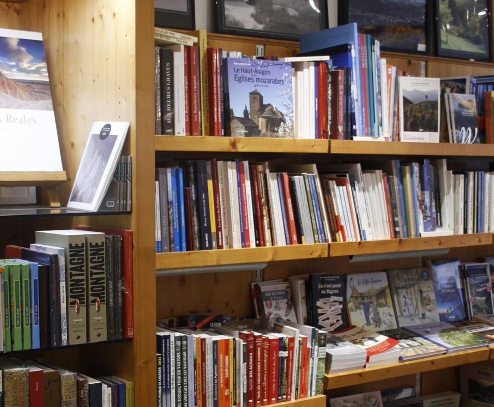 librairie montagnes voyages
