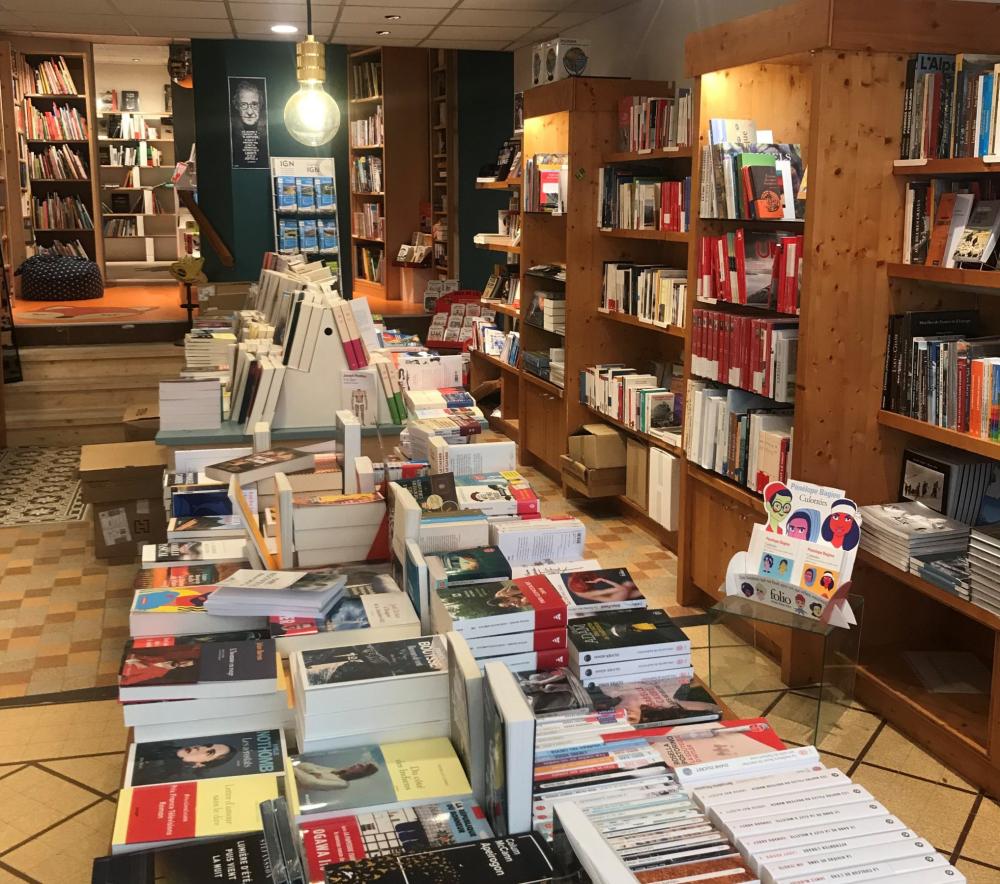 librairie-independante-arreau-scaled
